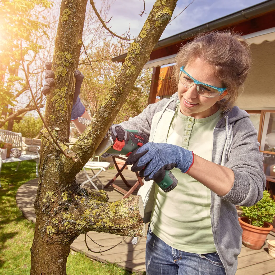 Bosch Accuzaag Easycut 12 Nanoblade 12V (1 Accu)|Brico Discount