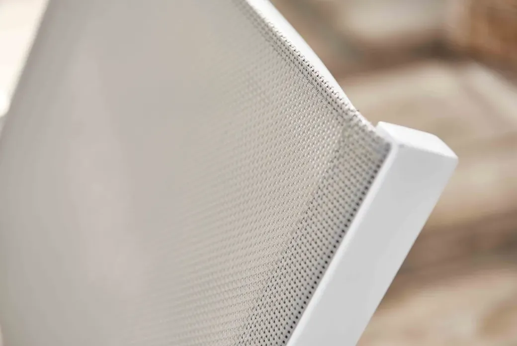 Brico Tuinstoelen-Central Park Tuinstoel Bonifacio Stapelbaar Aluminium/Textileen Taupe