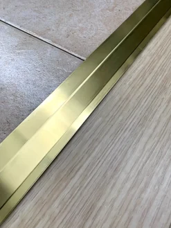 Brico Profielen-3M Multi-Niveau Zelfklevende Drempel Messing 50Mm/83Cm