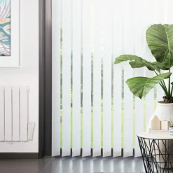 Brico Lamellen-Madeco 4115 Verticale Lamellen Compleet Lichtdoorlatend Wit 12,7 X 260 Cm + Rail 200 Cm
