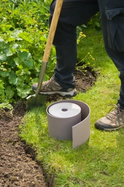 Brico Opsluitbanden & Boordstenen-Nature Tuinborder Pe Taupe 3Mm - H15Cmx10M