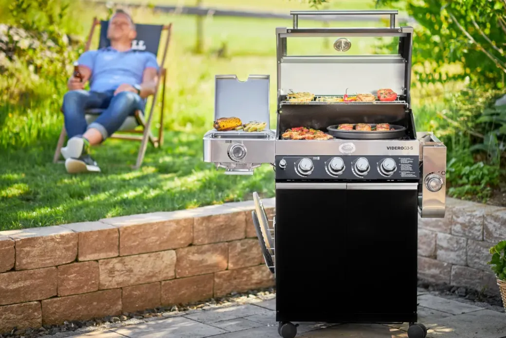 Brico Gasbarbecue-Rosle Gasbarbecue Videro G4-S Vario 30Mbar 81,5X65,5X65,5Cm