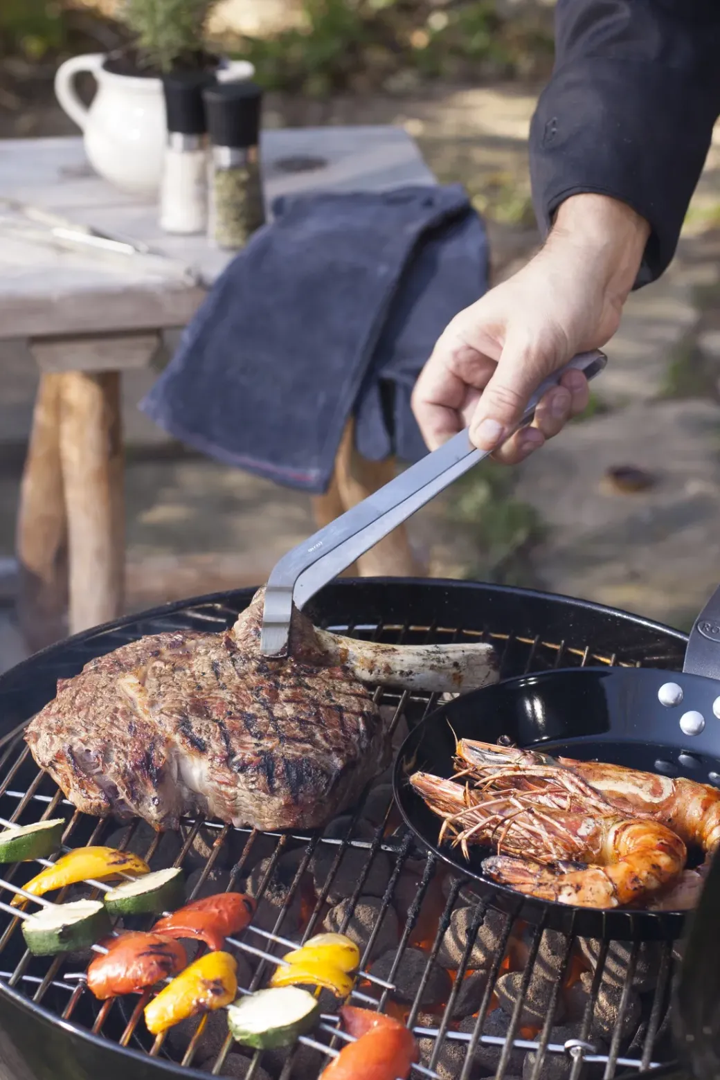 Brico Houtskool Barbecue-Rosle Houtskoolbarbecue No. 1 Sport F50 + Beschermhoes 69,5X67X99Cm